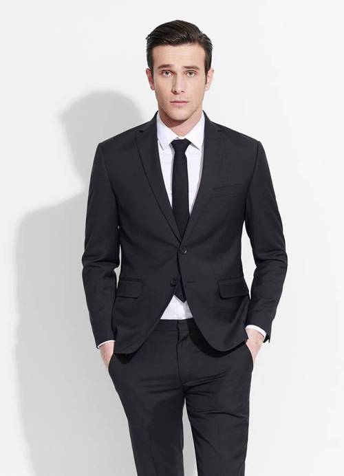 徐冠宏 视觉与舞美负责人